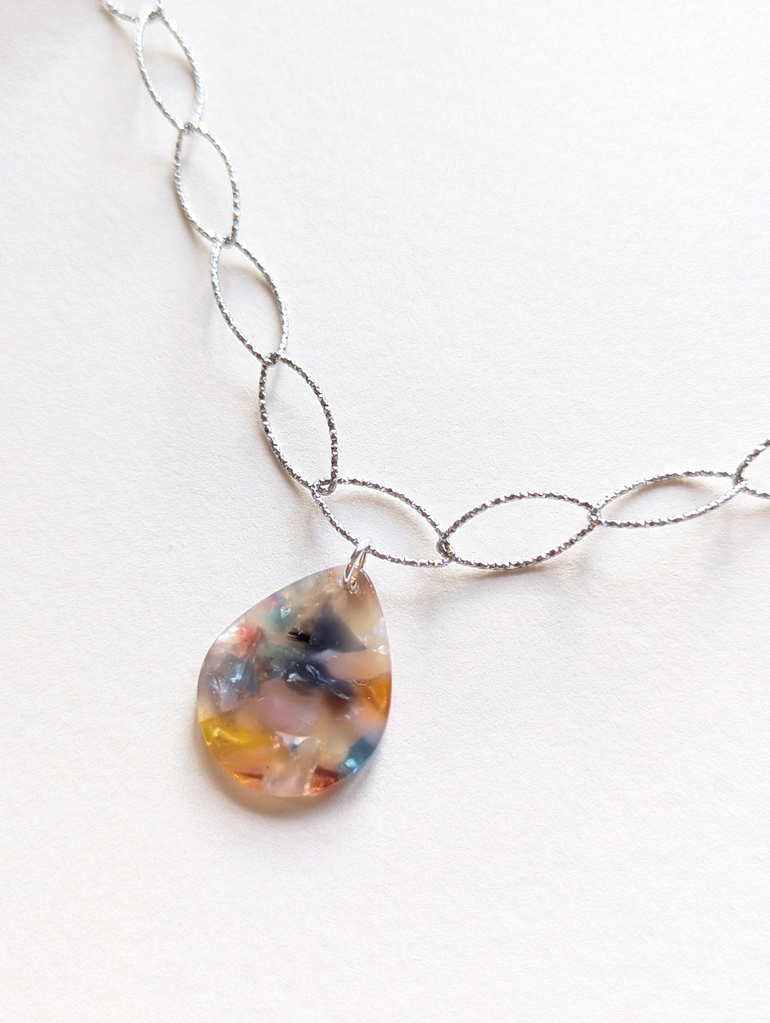 Collier Euphoria argenté